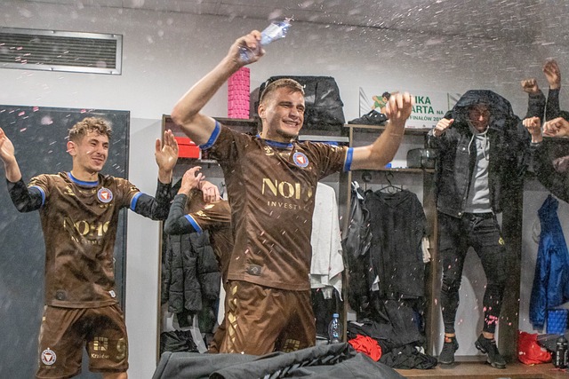 藏着许多值 藏着许多值